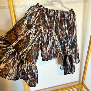 Vici Long Sleeve, Off Shoulder Crop Top. Size small.